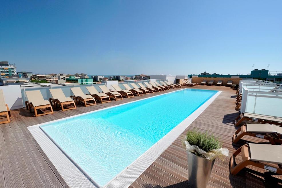 Hotel Luciana Bibione Exterior foto